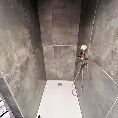 Appartements Le Catalpa, Le Murier Et La Girouette *